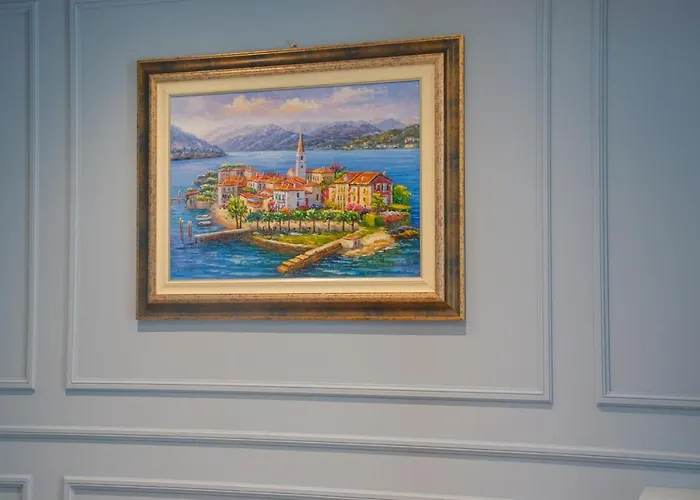 Casa Hemingway - Welchome Daire Stresa