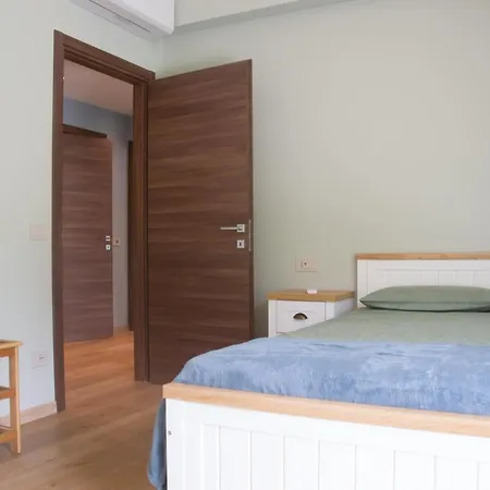 Casa Hemingway - Welchome Apartment Stresa