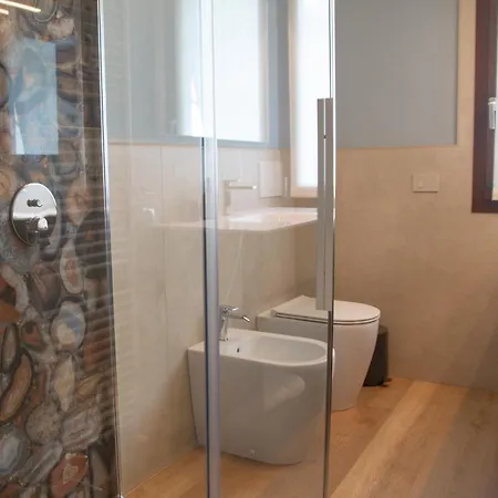 Casa Hemingway - Welchome Apartment Stresa